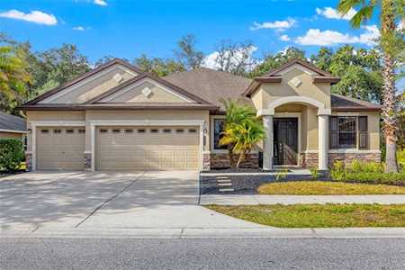 20020 Outpost Point Dr Tampa, FL 33647