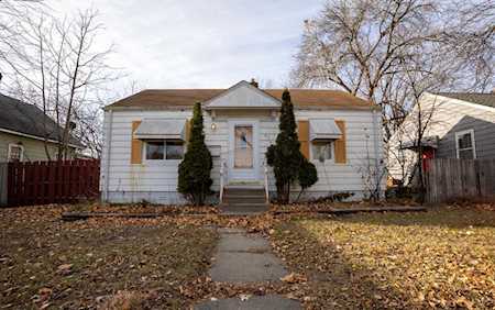 4743 Emerson Avenue N Minneapolis, MN 55430
