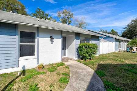 2052 Sheffield Ct Oldsmar, FL 34677