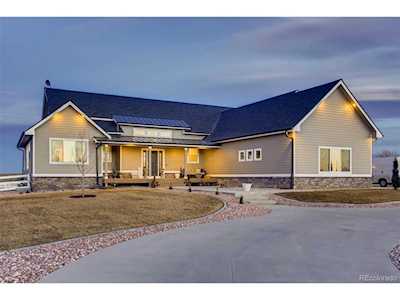 9440 Meadow Farms Dr Milliken, CO 80543