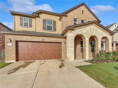 1617 Sonny DR Leander, TX 78641
