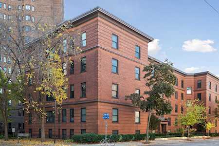 1307 Yale Place #14 Minneapolis, MN 55403