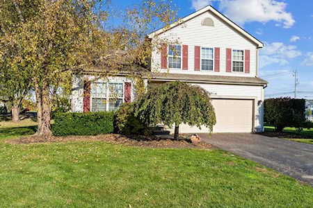 8898 Sedona Court Lewis Center, OH 43035