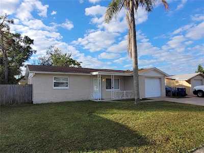 3028 Fairmount Dr Holiday, FL 34691