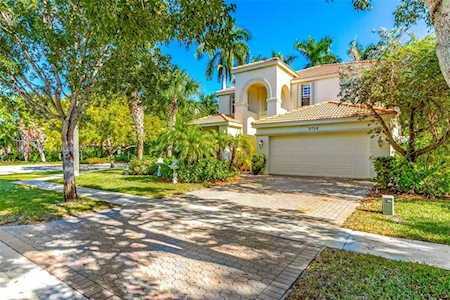 2756 Shaughnessy Dr Wellington, FL 33414
