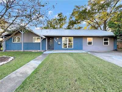 2101 Wooten DR Austin, TX 78757