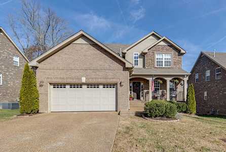 6593 Sunnywood Dr Nashville, TN 37211