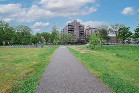 2885 Knox Avenue S #205 Minneapolis, MN 55408