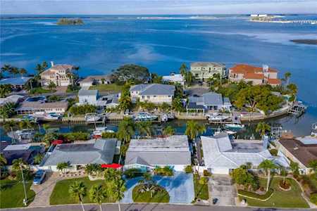 2244 Lagoon Dr Dunedin, FL 34698