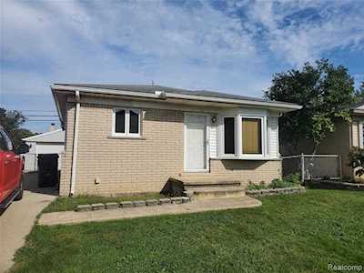 2680 Toledo St Trenton, MI 48183