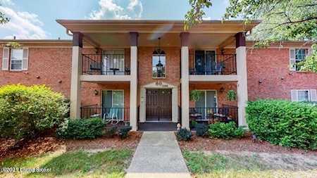 1502 Forest Park Rd #1502 Louisville, KY 40223