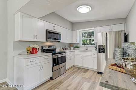 11543 Soforenko Dr Jacksonville, FL 32218
