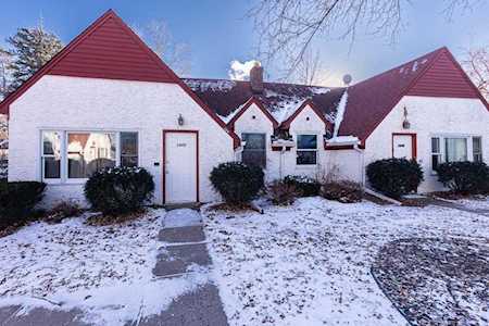 1842 Reaney Avenue E Saint Paul, MN 55119