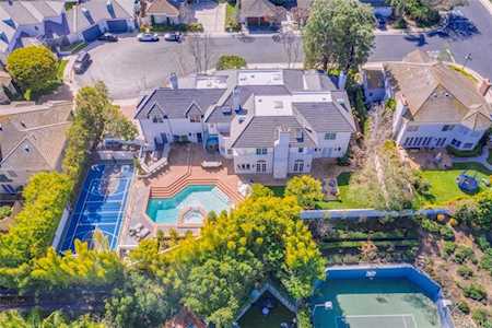 4 Cheshire Ct Newport Beach, CA 92660
