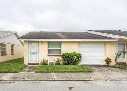 4943 Getner St New Port Richey, FL 34652
