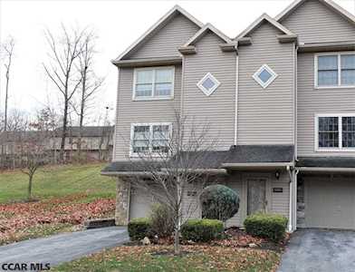 658 Oakwood Avenue State College, PA 16803