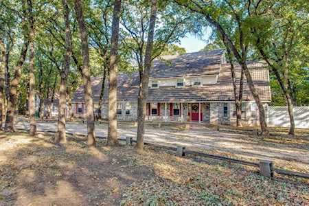 2440 Oak Leaf Trail Cleburne, TX 76031