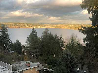 14508 37th Ave NE Lake Forest Park, WA 98155