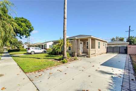 6138 Lorelei Ave Lakewood, CA 90712