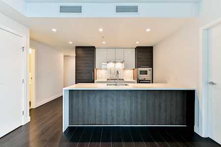 4458 Beresford Street #1606 Burnaby, BC V5H 0J1