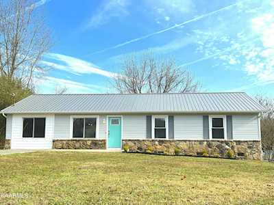 5812 Mondale Rd Knoxville, TN 37912