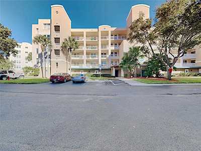 6475 Shoreline Dr #5203 St. Petersburg, FL 33708