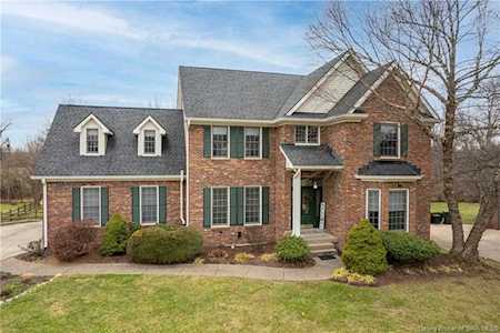 3042 Autumn Hill Trail Trl New Albany, IN 47150