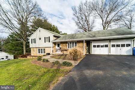 13452 Old Annapolis Rd Mount Airy, MD 21771