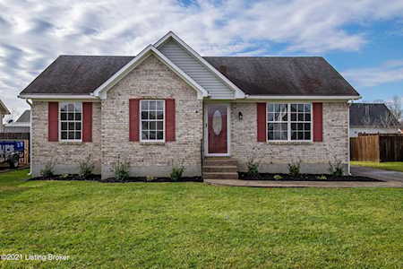 237 Dogwood Run Shepherdsville, KY 40165