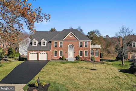 15151 Wetherburn Dr Centreville, VA 20120