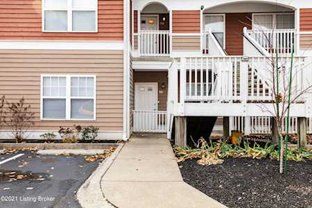 3100 Beargrass Run Ct #107 Louisville, KY 40220