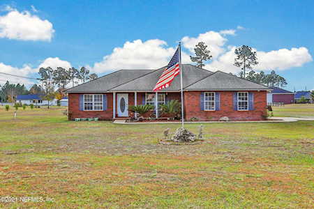 7429 Smooth Bore Ave Glen St. Mary, FL 32040
