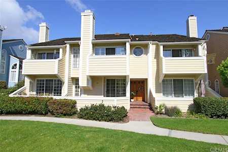 630 Holbrook Ct #102 Long Beach, CA 90803