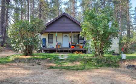 513 Centerville Rd Centerville, ID 83631