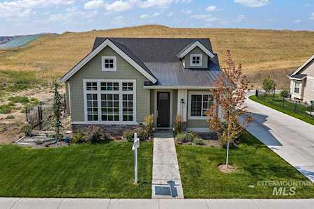 3383 W Hidden Springs Drive Boise, ID 83714