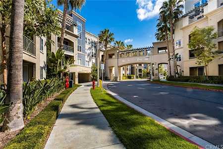 1229 Scholarship Irvine, CA 92612