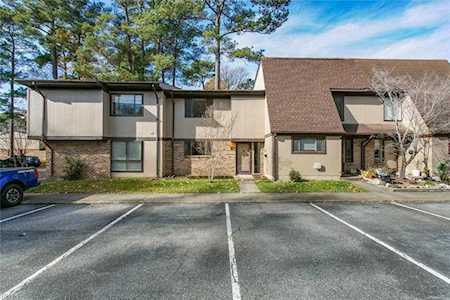 1092 Willow Green Dr Newport News, VA 23602