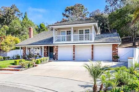 26566 Stetson Place Laguna Hills, CA 92653