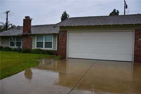 2750 N Hearthside St Orange, CA 92865