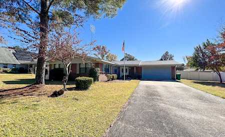 37 Holly Avenue Shalimar, FL 32579
