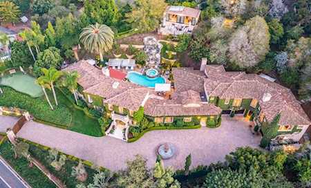 2643 Hidden Valley Road La Jolla, CA 92037
