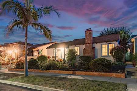 946 11th St Huntington Beach, CA 92648