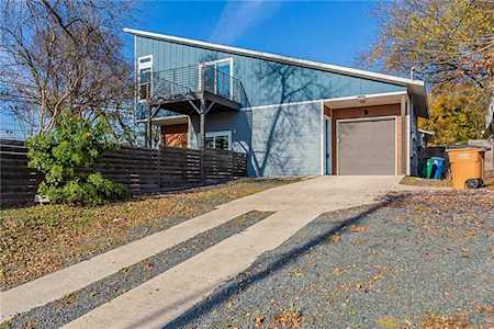 4600 Ledesma RD #B Austin, TX 78721
