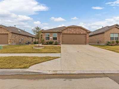 2205 Sadlers Creek Lane Fort Worth, TX 76108