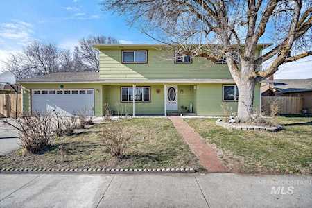 5312 W Waterwheel Dr Boise, ID 83703