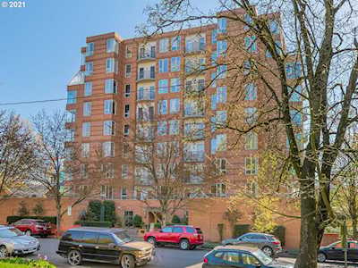 1132 SW 19th Ave #705 Portland, OR 97205