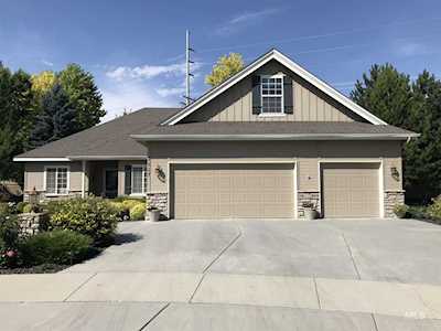 2617 N Waggle Place Meridian, ID 83646