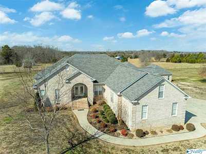 595 Beth Road New Market, AL 35761
