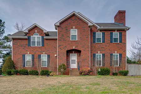 111 Brookstone Dr Burns, TN 37029