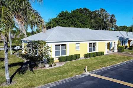 8355 Candlewood Rd #8355 Largo, FL 33777